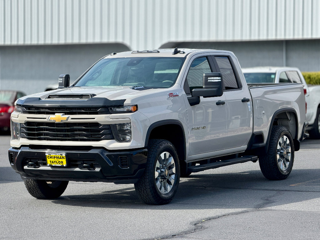 Certified 2026 Chevrolet Silverado 2500 Custom w/ Custom Value Package AWD/4WD image 13