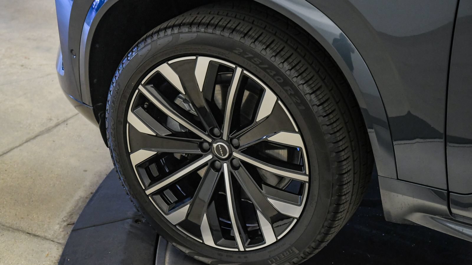 Certified 2026 Volvo XC90 B6 Plus w/ Protection Package AWD/4WD image 10