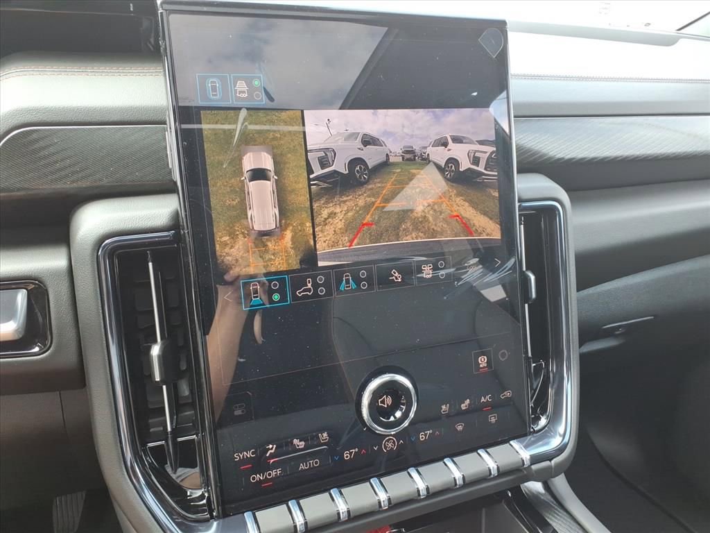 New 2026 GMC Yukon AT4 w/ AT4 Premium Plus Package image 21