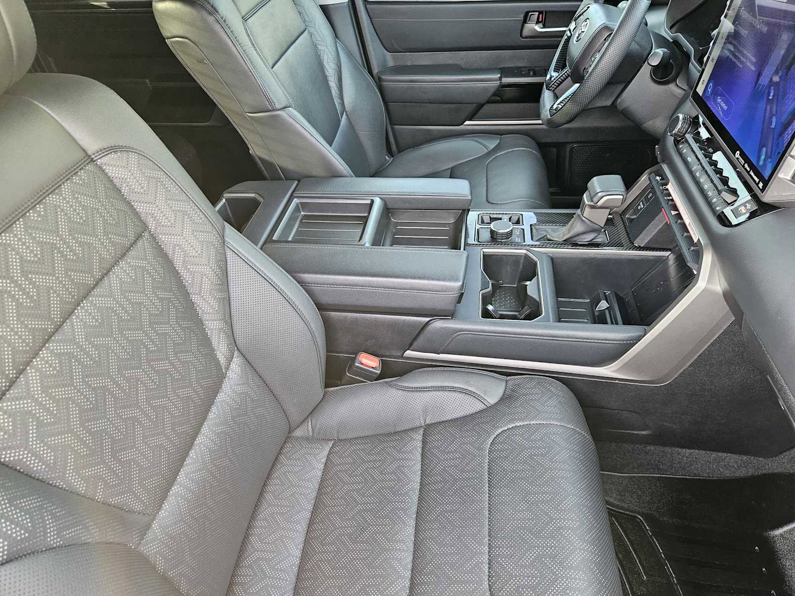 Used 2022 Toyota Tundra Limited image 14