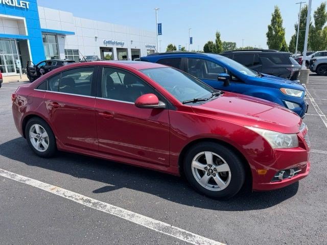 Used 2012 Chevrolet Cruze LT w/ All-Star Edition FWD image 4