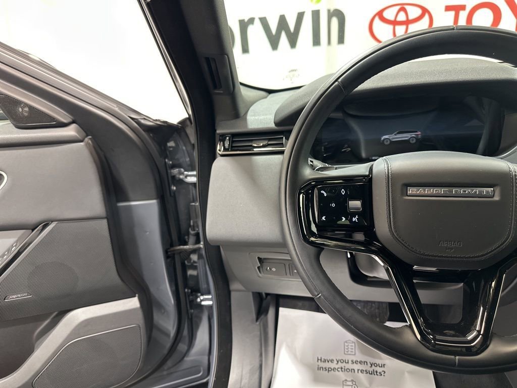 Used 2025 Land Rover Range Rover Velar S image 26