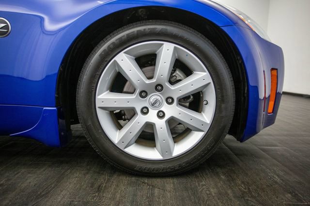 Used 2005 Nissan 350Z Coupe w/ (N93) Cargo Convenience Pkg RWD image 37