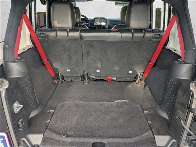Used 2017 Jeep Wrangler Unlimited Rubicon image 6
