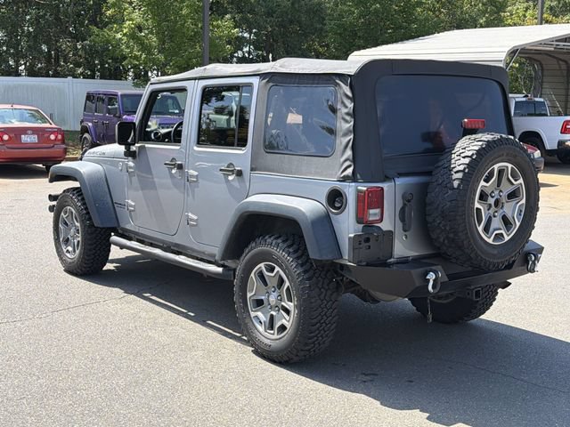Used 2015 Jeep Wrangler Unlimited Rubicon w/ Connectivity Group AWD/4WD image 11
