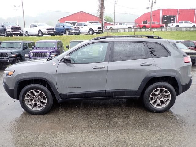 Used 2022 Jeep Cherokee Trailhawk w/ Premium Leather Package AWD/4WD image 2