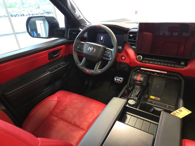 Used 2025 Toyota Tundra TRD Pro AWD/4WD image 18