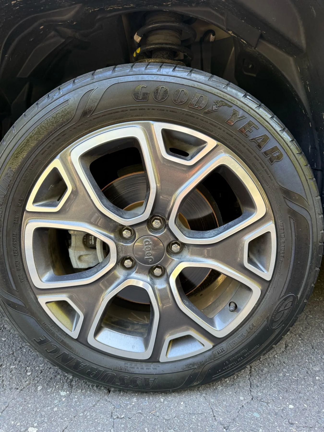 Used 2017 Jeep Renegade Limited image 26