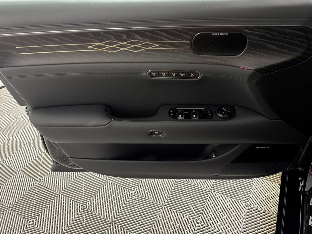 New 2026 Genesis G90 3.5T Prestige image 12