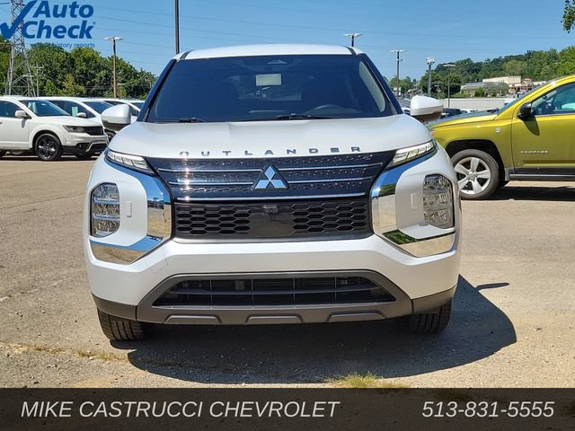 Used 2024 Mitsubishi Outlander ES AWD/4WD image 8