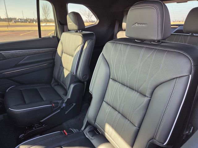 New 2026 Buick Enclave Avenir w/ Super Cruise Package AWD/4WD image 47
