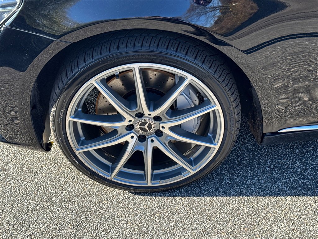 Used 2017 Mercedes-Benz S 550 Sedan image 11