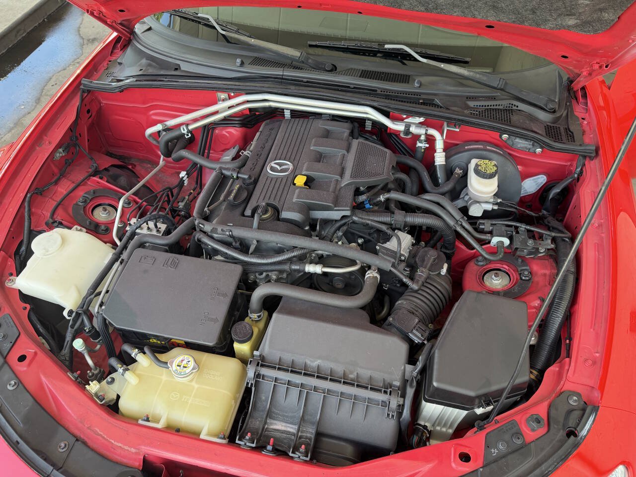 Used 2013 MAZDA MX-5 Miata Sport RWD image 12