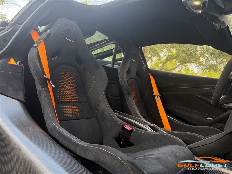 Used 2021 McLaren 765LT RWD image 32