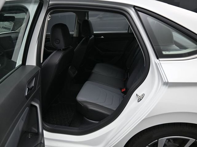New 2026 Volkswagen Jetta SEL image 11
