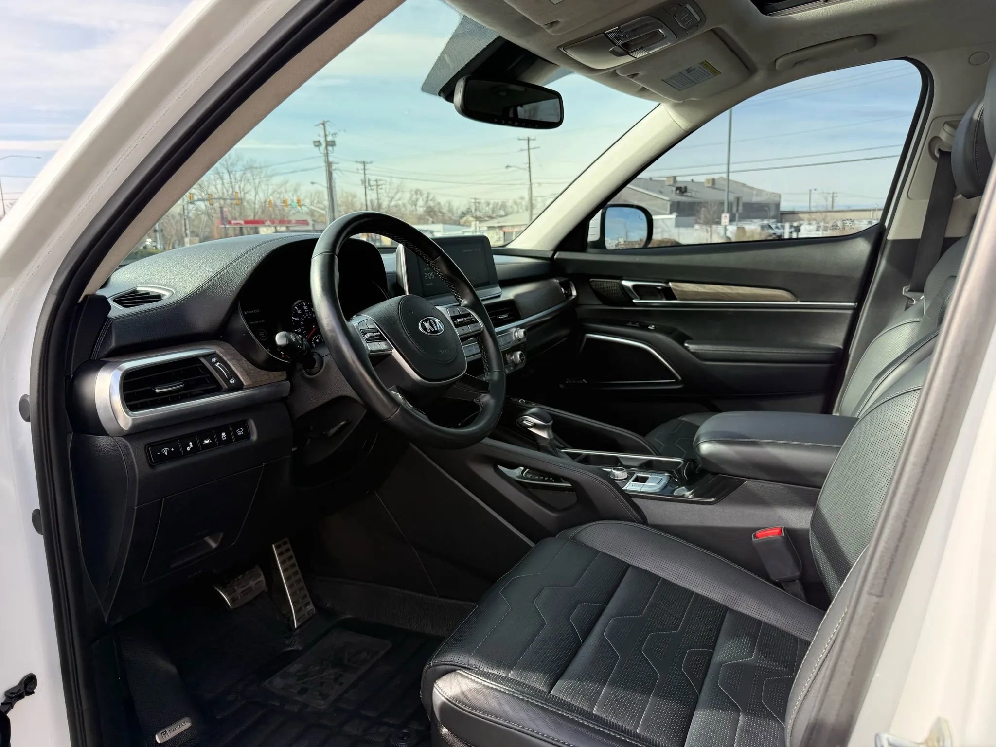 Used 2020 Kia Telluride SX w/ SX Prestige Package image 9