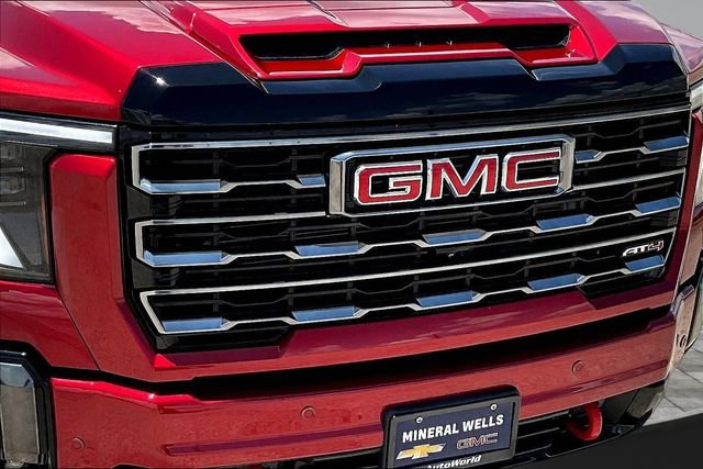 Used 2024 GMC Sierra 2500 AT4 w/ AT4 Premium Plus Package AWD/4WD image 33