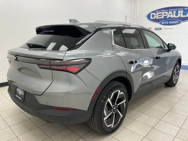 New 2026 Chevrolet Equinox EV LT FWD image 20