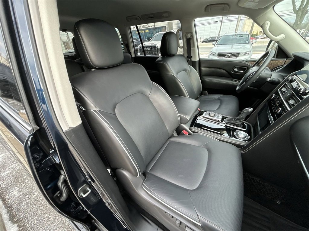 Certified 2024 INFINITI QX80 Premium Select w/ Cargo Package image 26