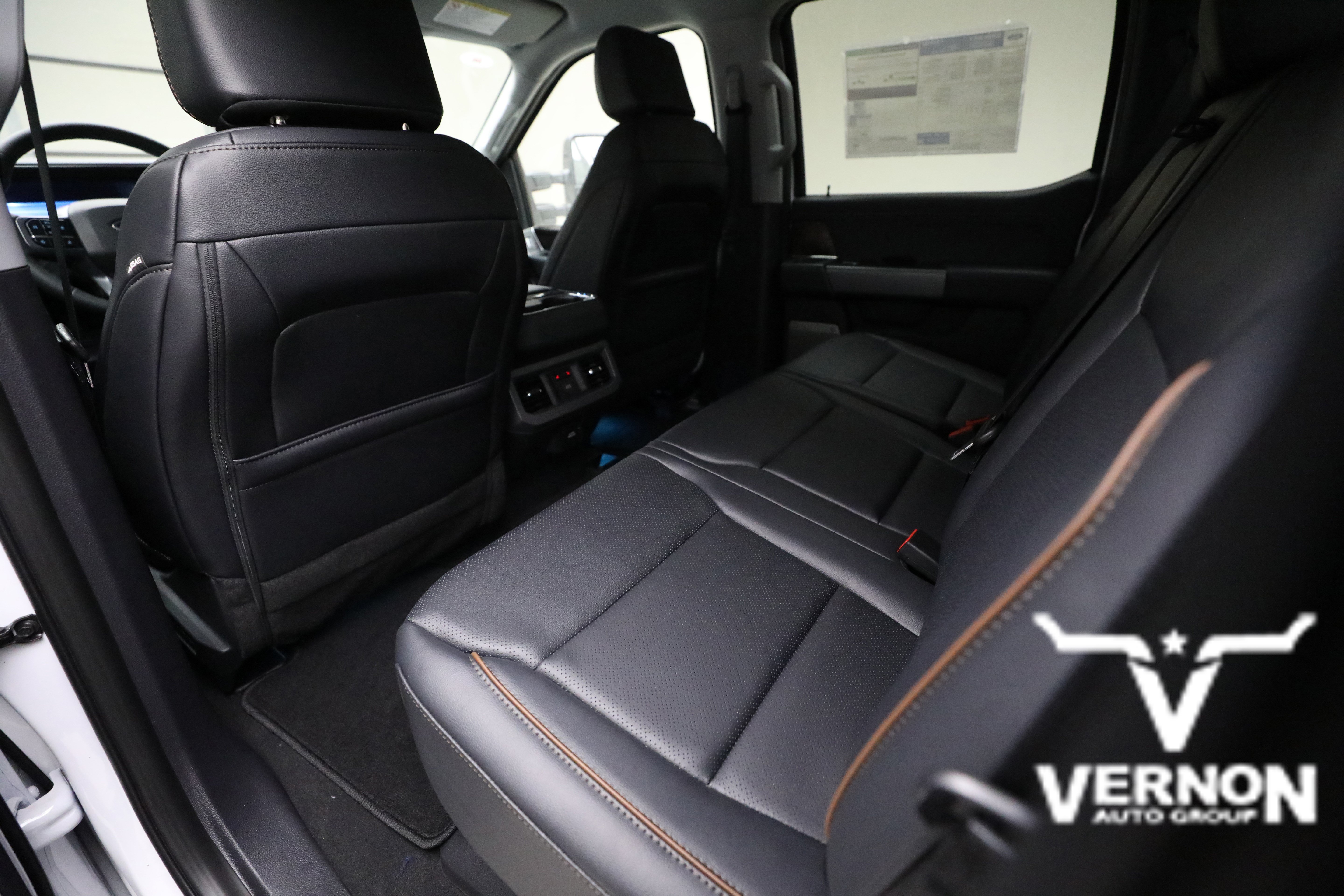 New 2026 Ford F250 Lariat w/ Tremor Off-Road Package AWD/4WD image 9