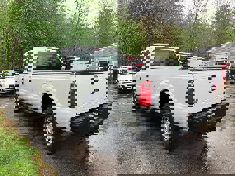 Used 2014 Ford F350 XL image 4