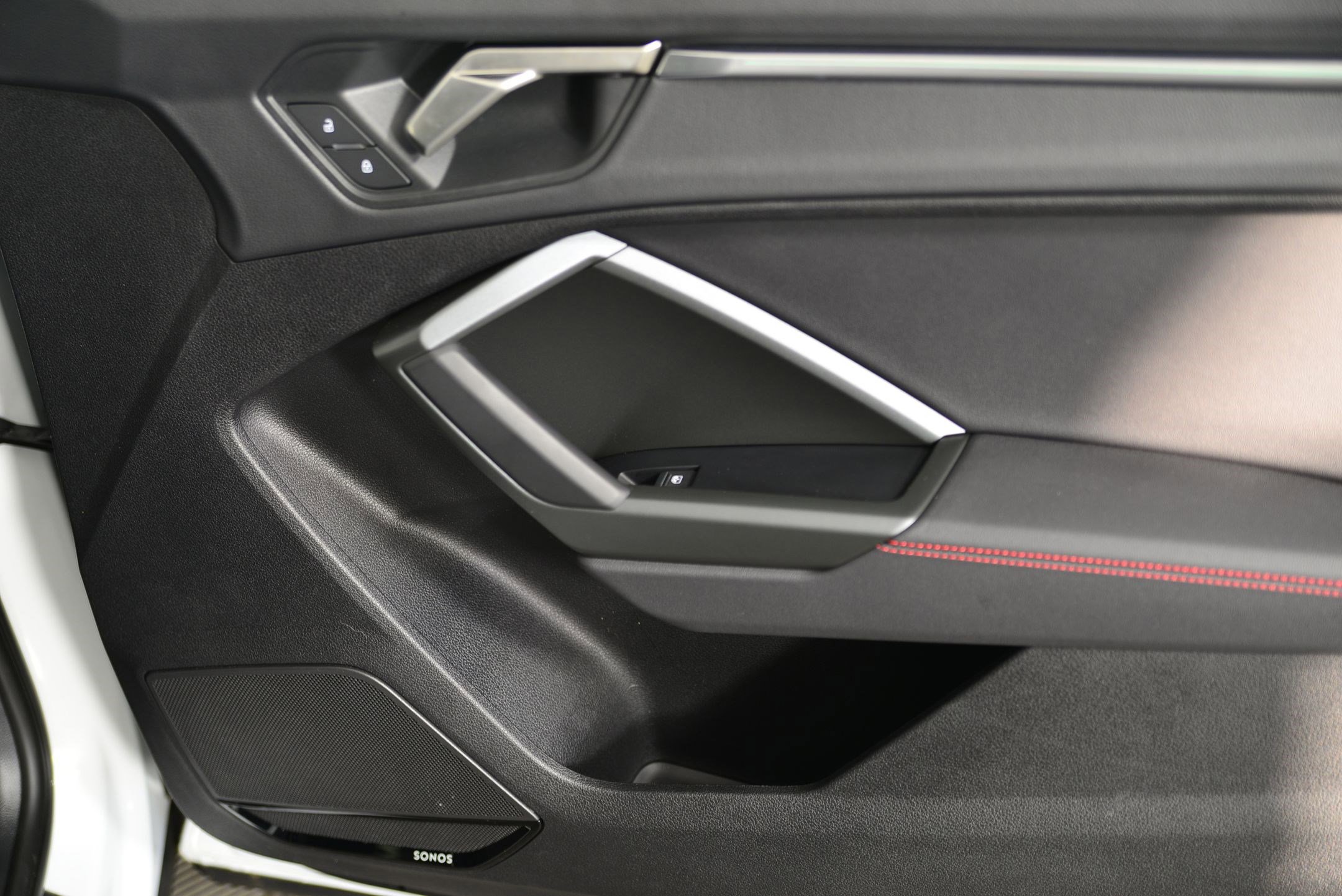 Certified 2025 Audi Q3 2.0T Premium Plus w/ Premium Plus Package image 22