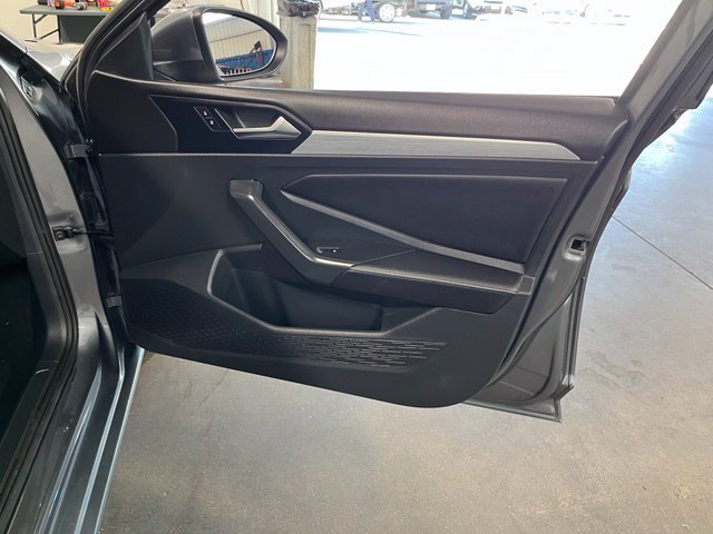 Used 2025 Volkswagen Jetta S FWD image 13