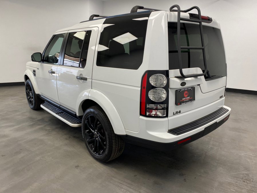 Used 2016 Land Rover LR4 HSE AWD/4WD image 4