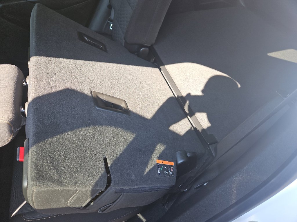 Used 2021 Chevrolet Equinox LT AWD/4WD image 24