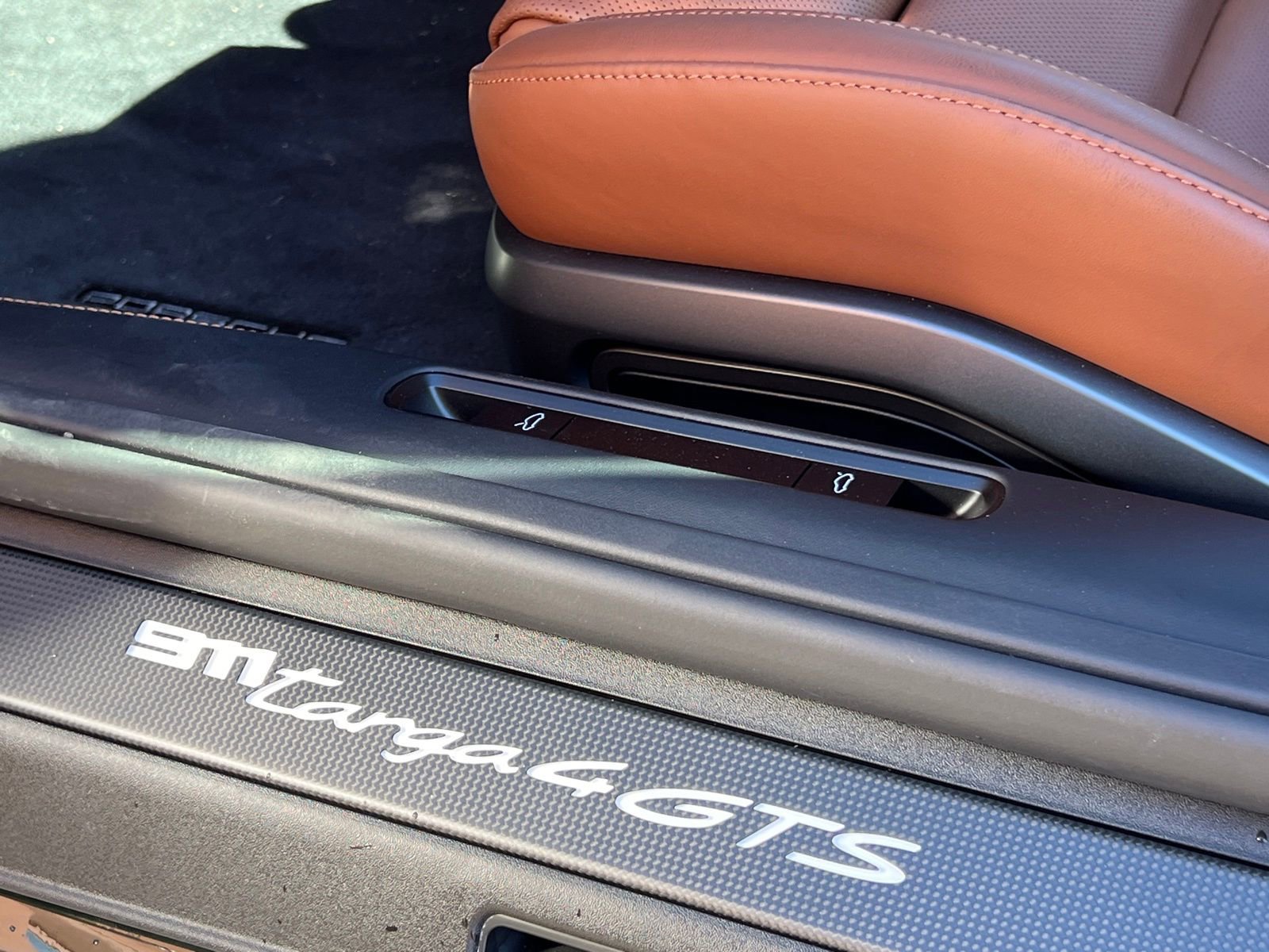 Certified 2026 Porsche 911 Targa 4 GTS image 30