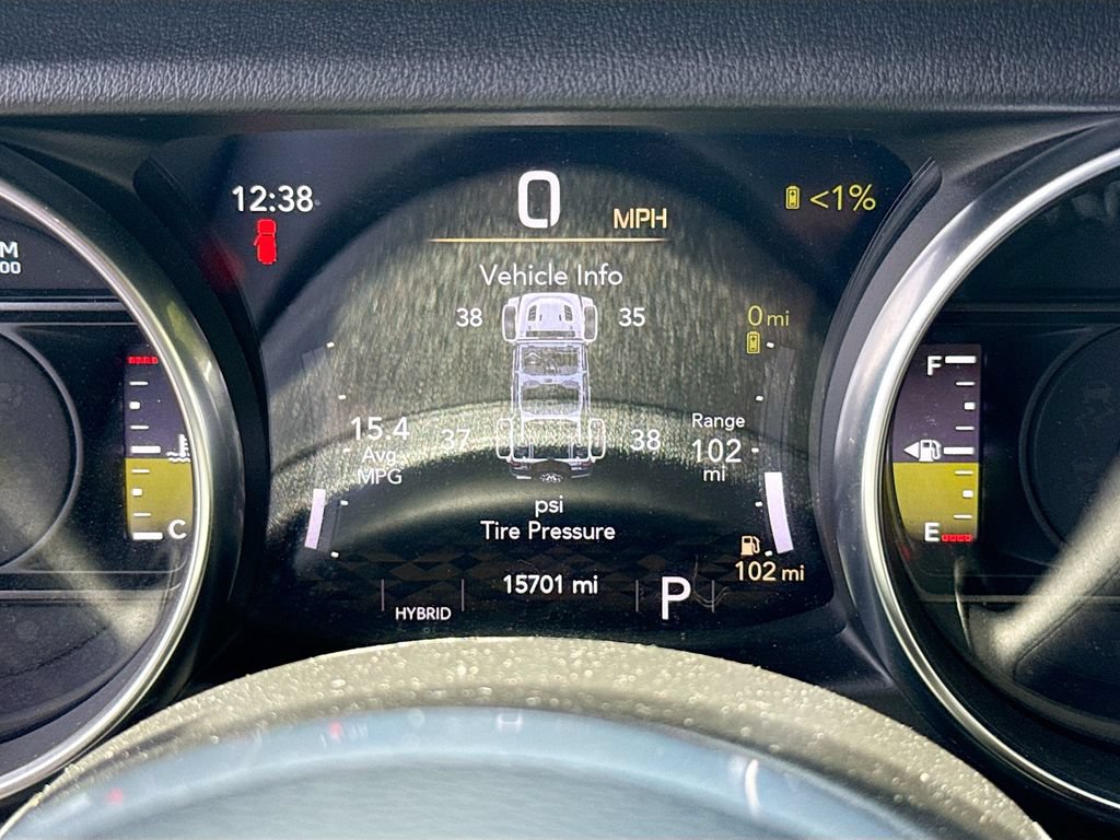 Used 2023 Jeep Wrangler Unlimited Sahara w/ Cold Weather Group AWD/4WD image 13