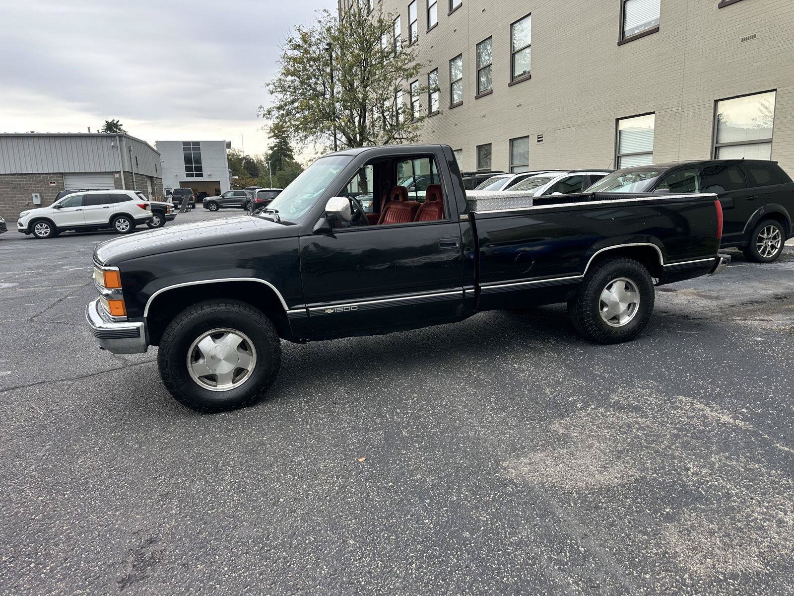 Used 1994 Chevrolet Silverado 1500 4x4 Regular Cab image 6