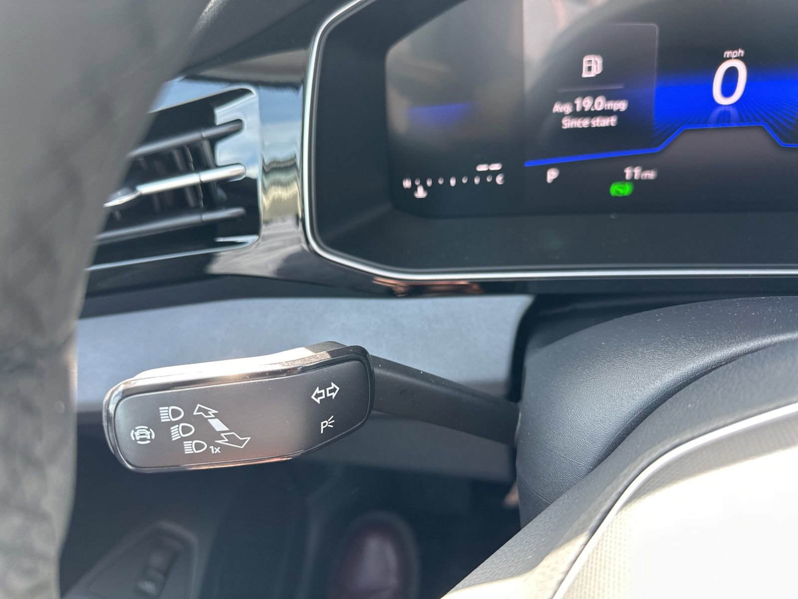 New 2026 Volkswagen Jetta SE image 42