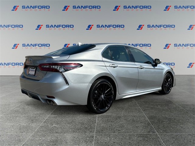 Used 2023 Toyota Camry XSE image 5