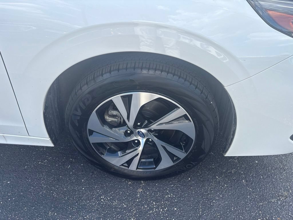 Certified 2025 Subaru Legacy Premium AWD/4WD image 7
