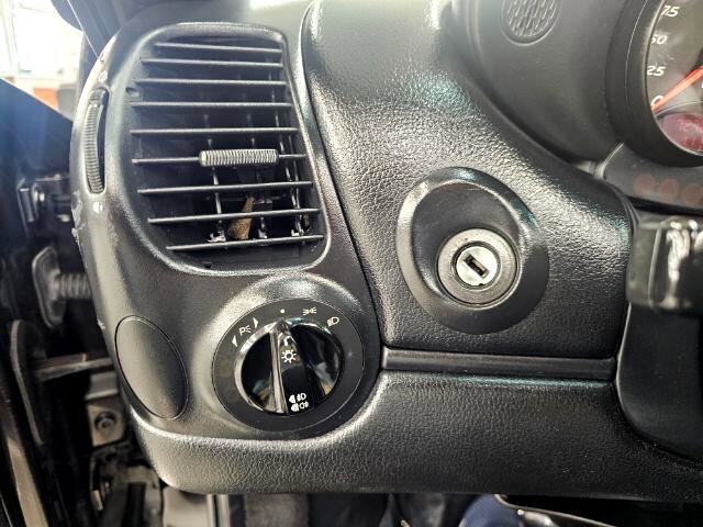 Used 2000 Porsche Boxster image 11