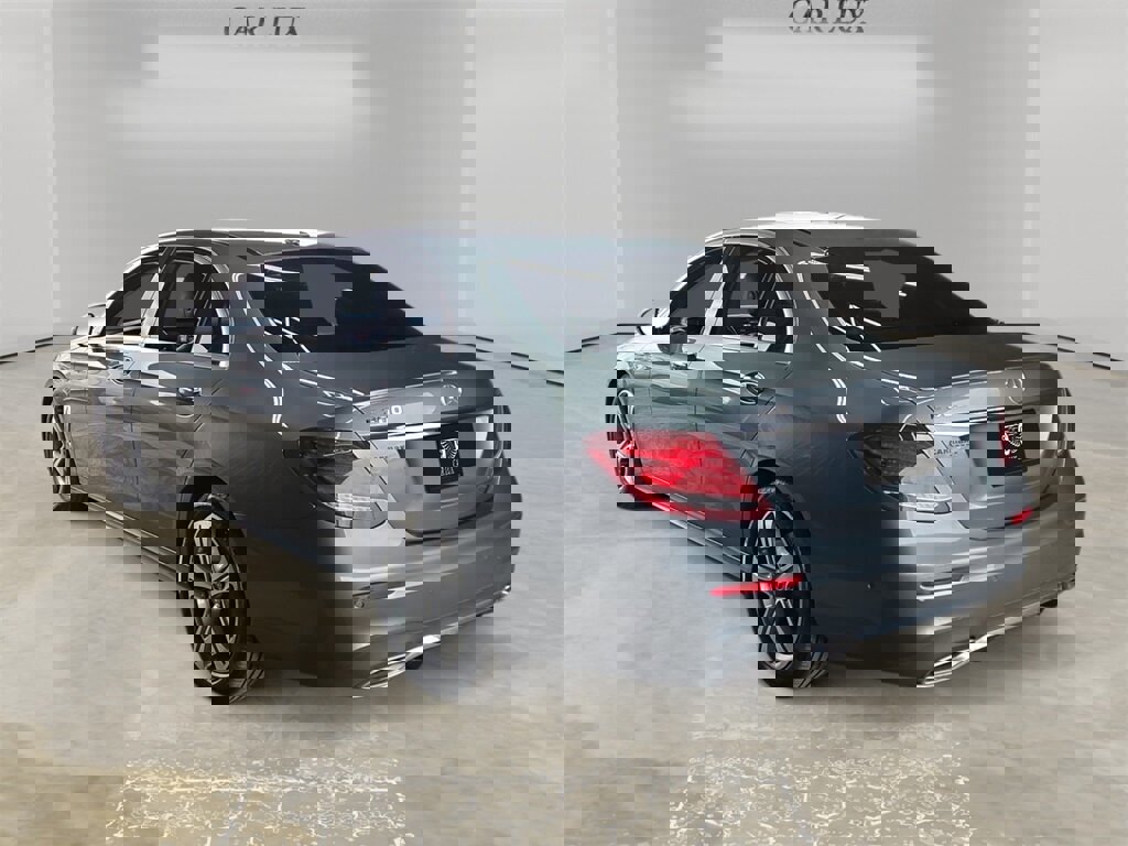 Used 2018 Mercedes-Benz E 300 w/ Premium 1 Package image 3