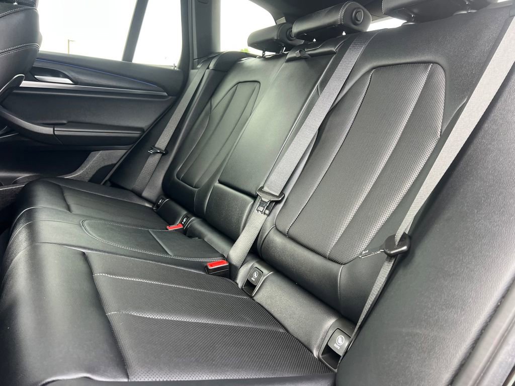 Used 2023 BMW X3 sDrive30i w/ M Sport Package image 7