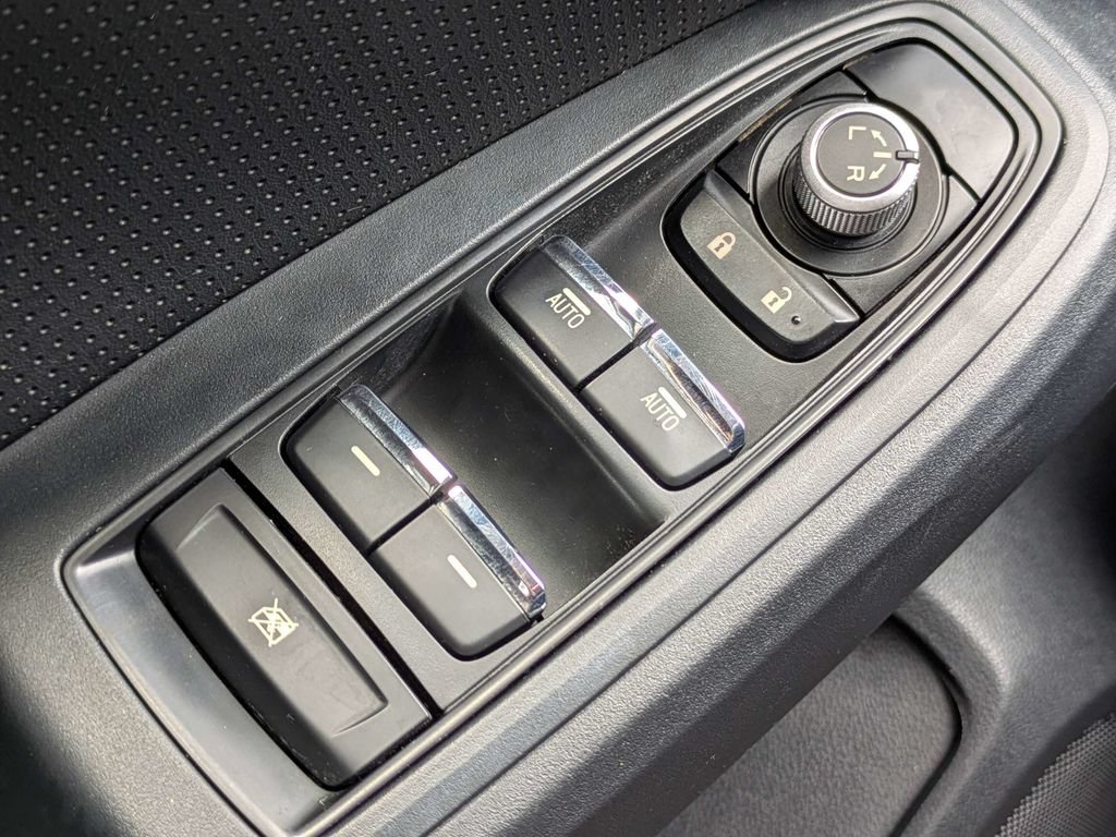 Used 2018 Subaru Crosstrek 2.0i Limited AWD/4WD image 26