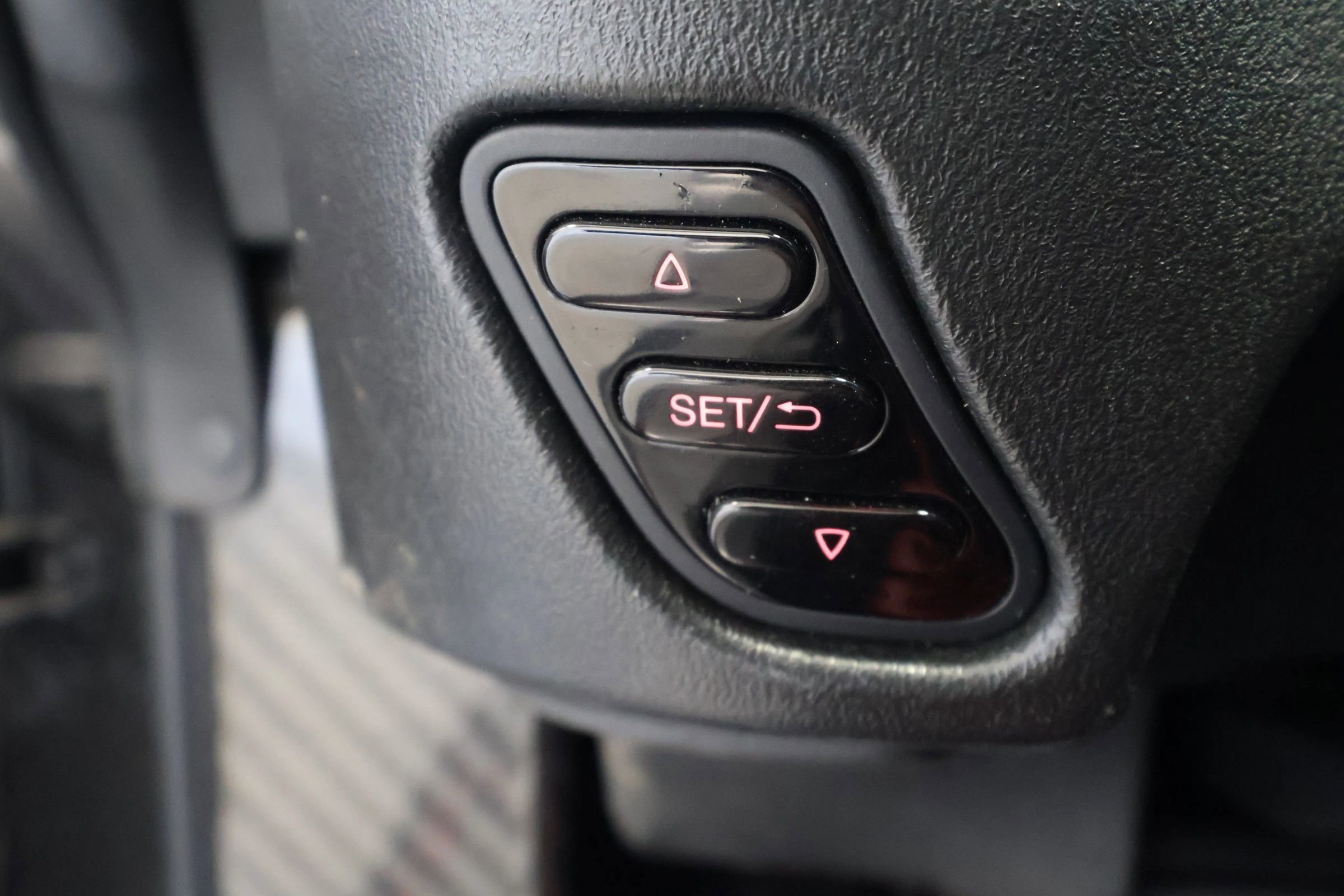 Used 2017 Alfa Romeo 4C Coupe image 28