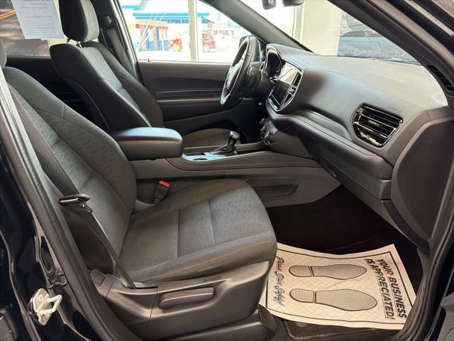 Used 2025 Dodge Durango GT AWD/4WD image 13