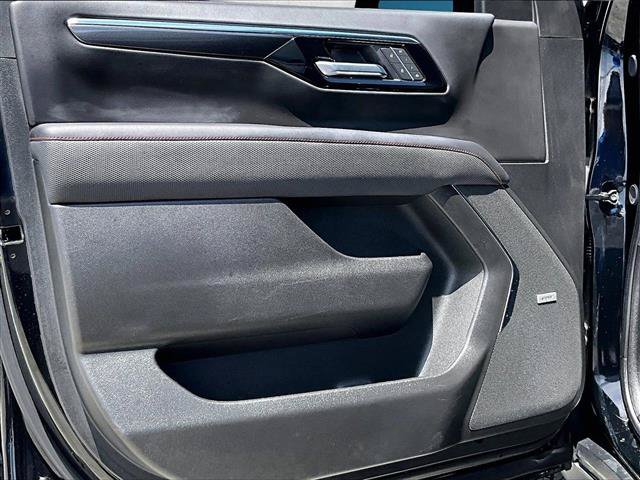 Used 2025 Chevrolet Tahoe RST w/ Comfort Package RWD image 18
