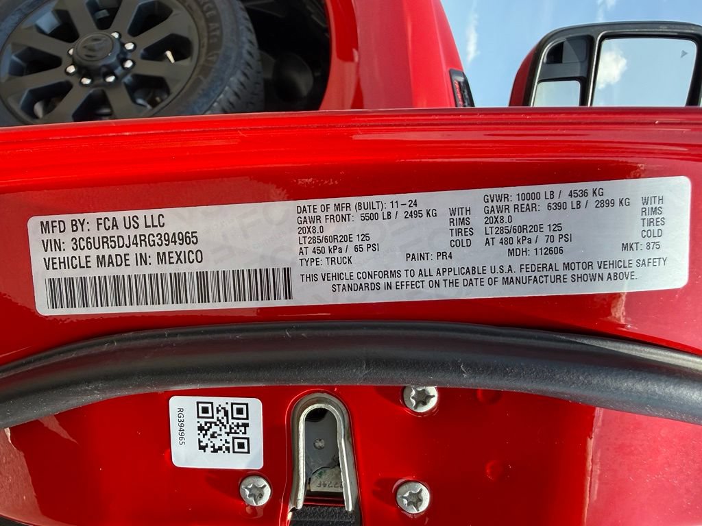 Used 2024 RAM 2500 Big Horn w/ Night Edition AWD/4WD image 34