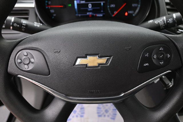 Used 2017 Chevrolet Impala LS FWD image 26