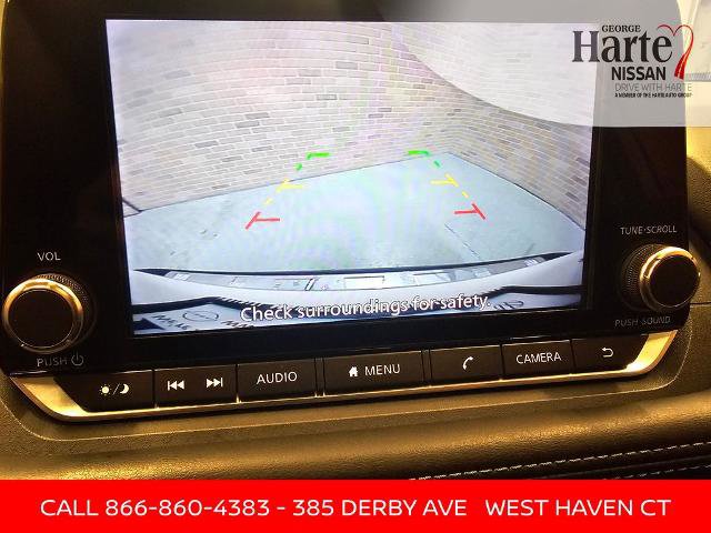 Certified 2022 Nissan Rogue SV w/ SV Premium Package image 14