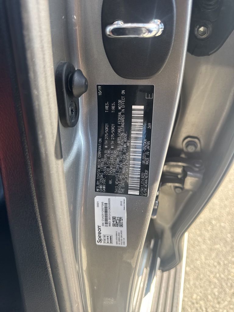 Used 2020 Lexus LX 570 4WD w/ Luxury Package image 38