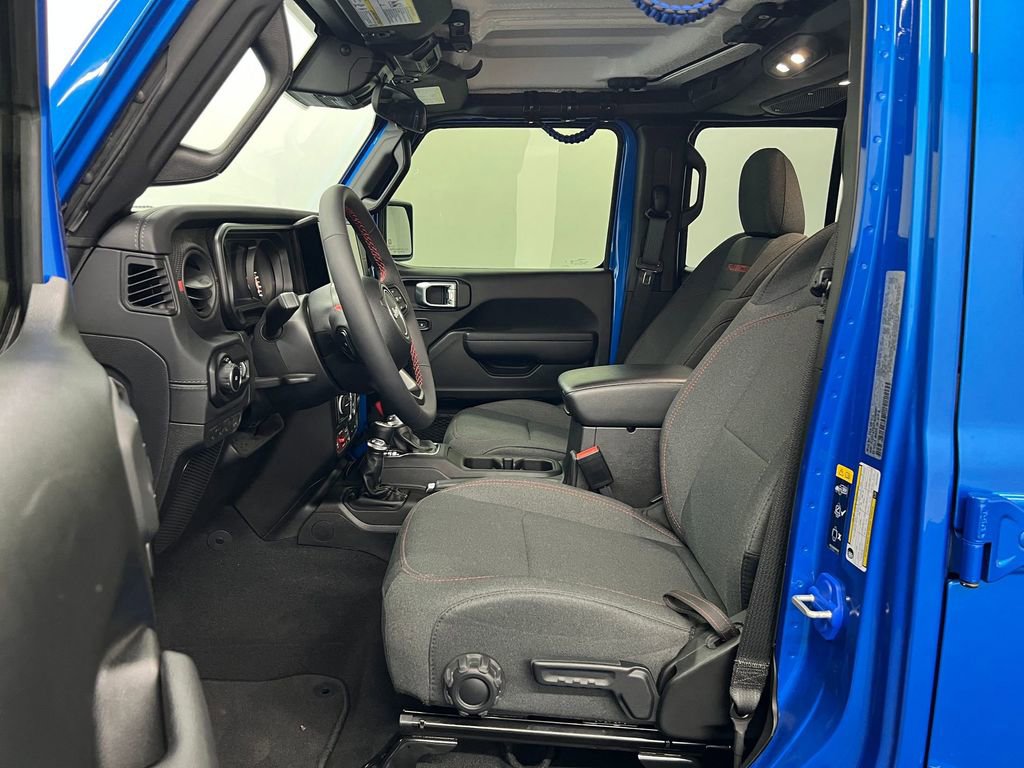 Used 2024 Jeep Wrangler Unlimited Rubicon image 4