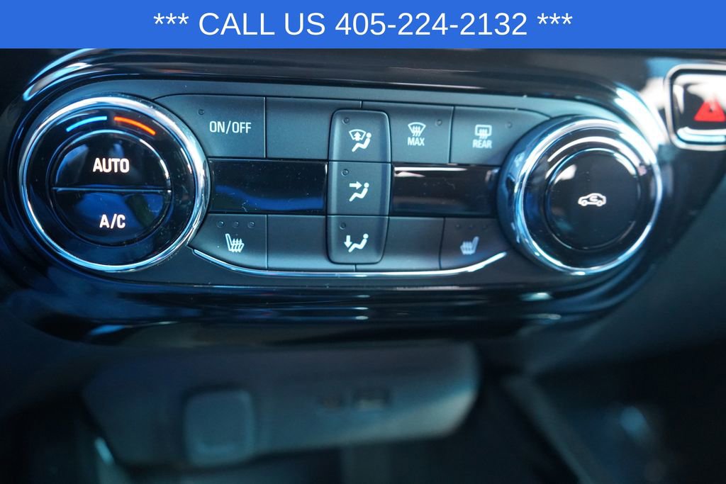 Used 2025 Chevrolet Trax LT w/ LT Convenience Package image 40