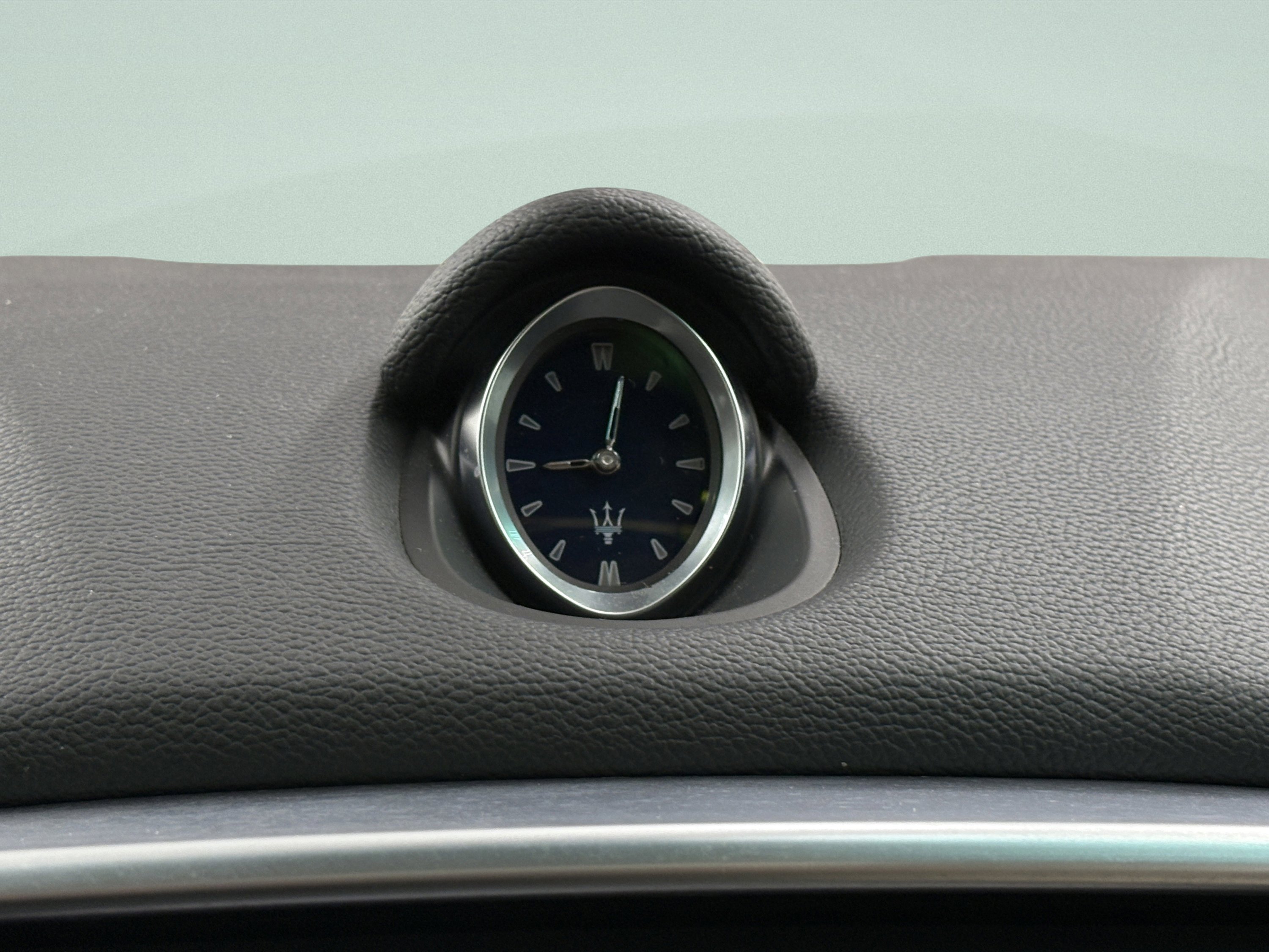 Used 2015 Maserati Ghibli image 8