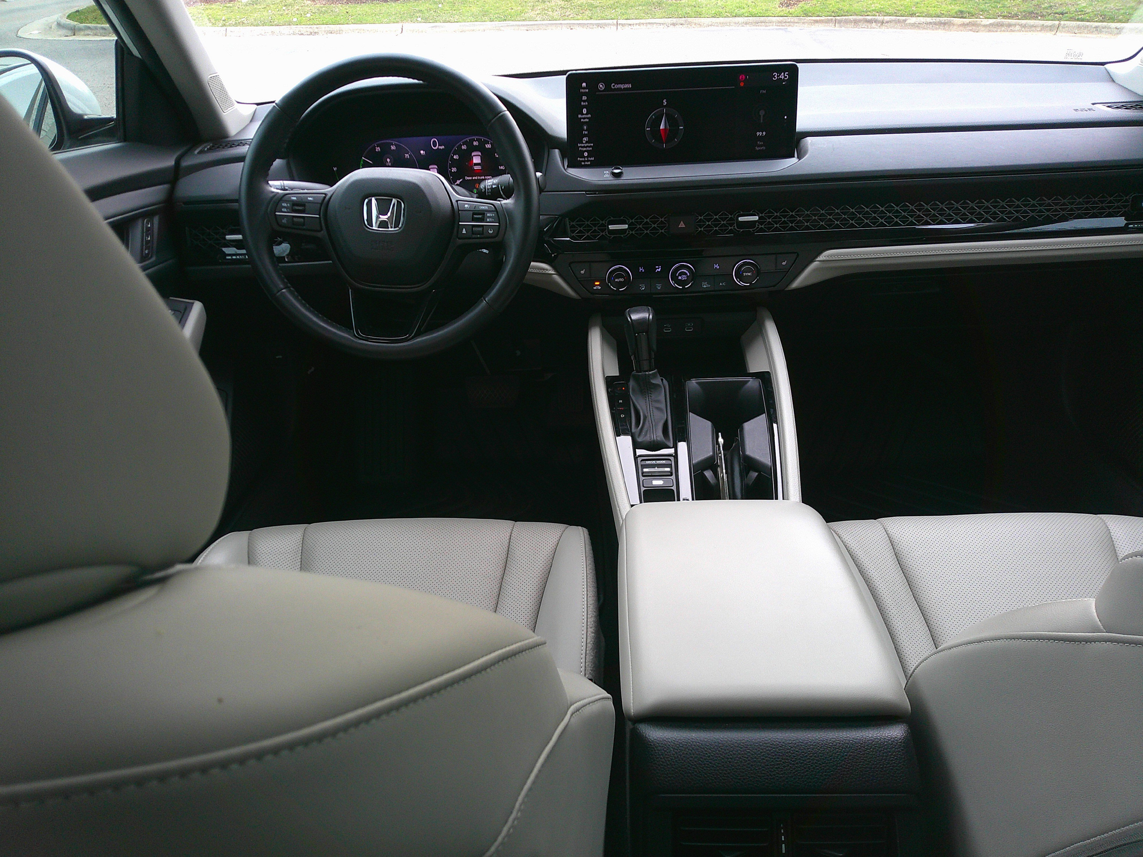 Used 2023 Honda Accord EX-L image 30